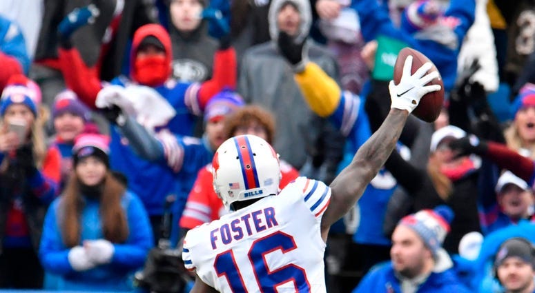 PHOTOS: Bills tame Jaguars 24-21 at New Era Field