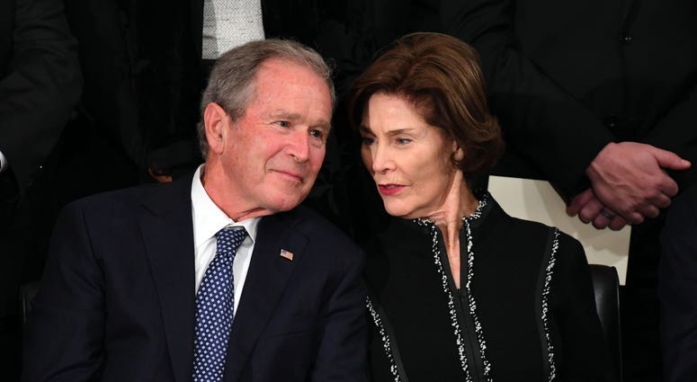 PHOTOS: President George H.W. Bush lies in state at U.S.Capitol