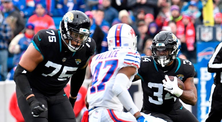 PHOTOS: Bills tame Jaguars 24-21 at New Era Field
