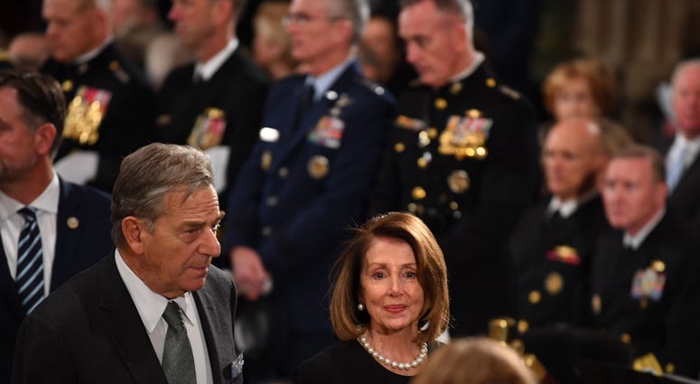 PHOTOS: President George H.W. Bush lies in state at U.S.Capitol