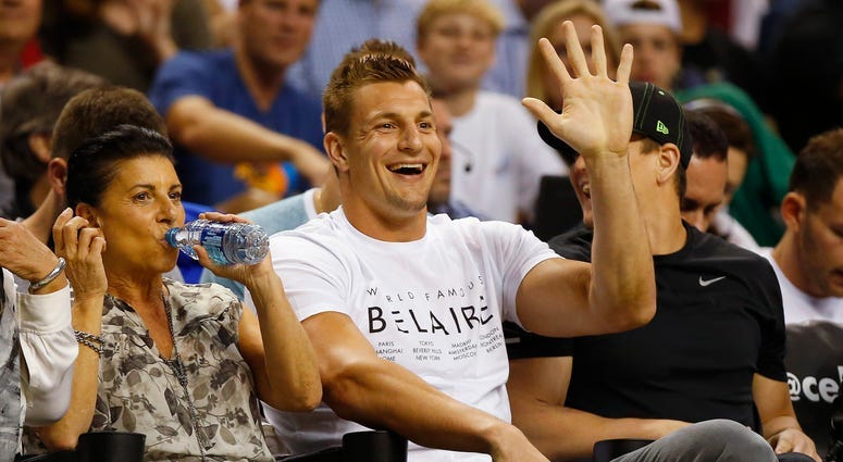 David Ortiz roast host defends Rob Gronkowski: 'The controversy is so ridiculous.'
